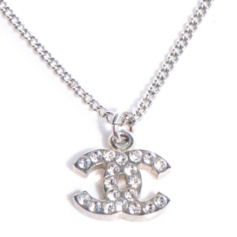 Chanel Swarovski Silver CC Logo Boucles Oreille Necklace